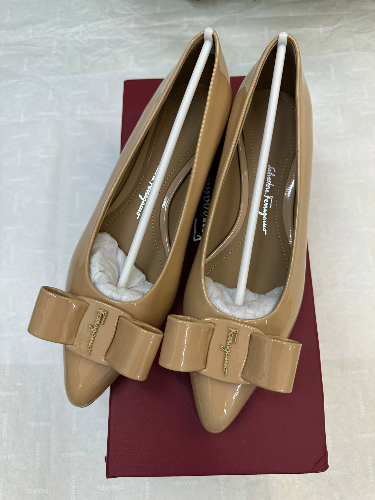 Giày Salvatore Ferragamo Siêu Cấp Màu Nude Heels 1cm Size 37