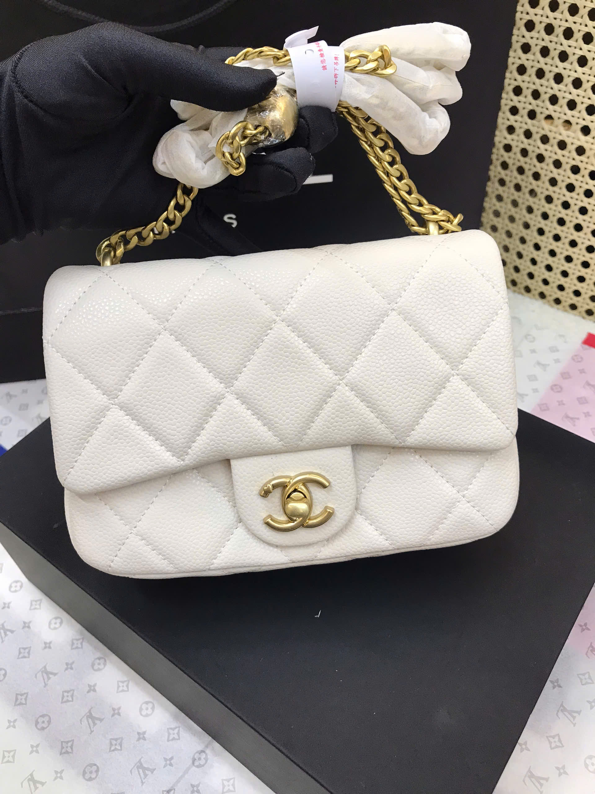 Túi Chanel Mini Flap Chain Bag White Calfskin Gold Super Màu Trắng Size 18cm