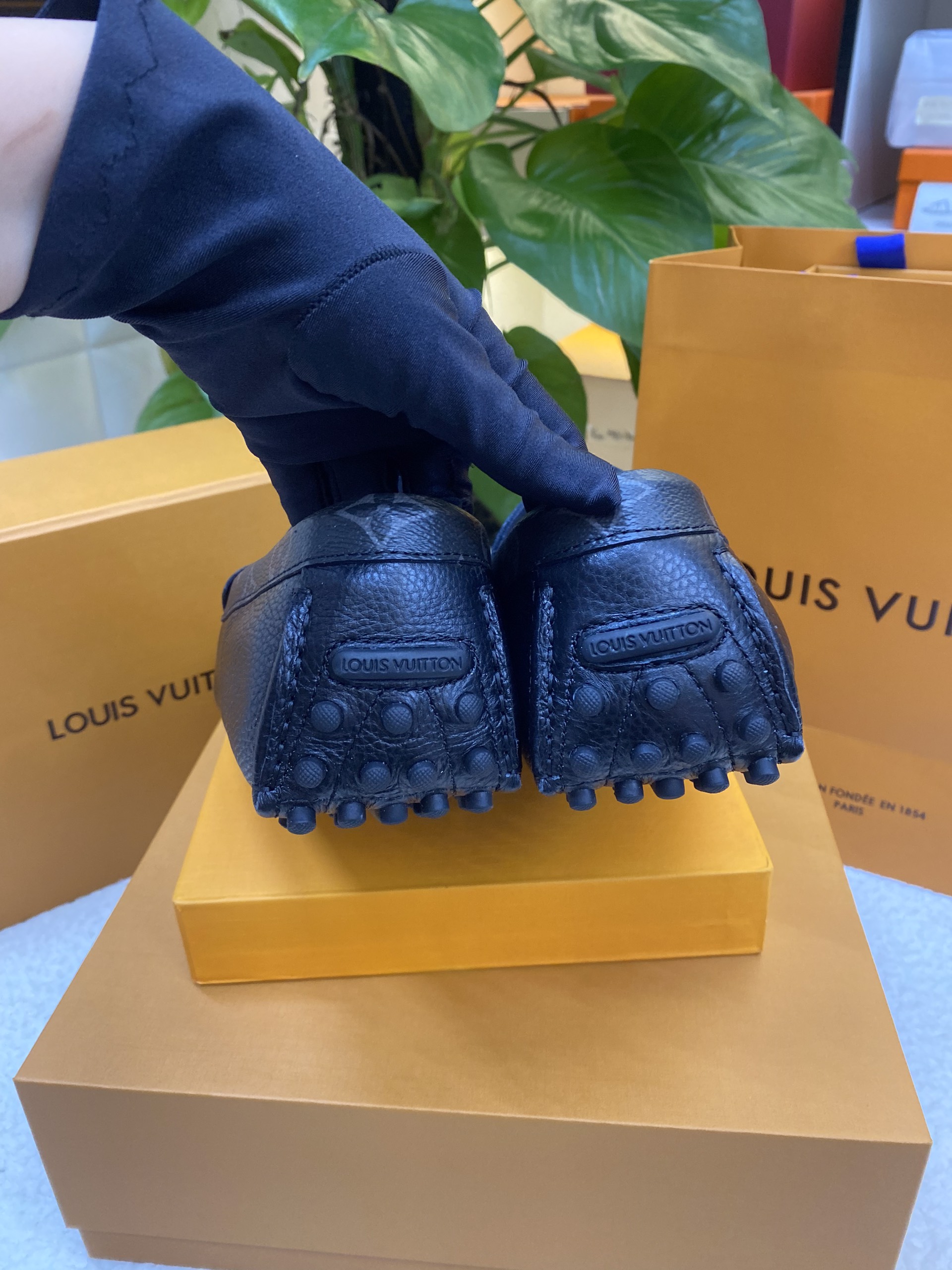 Giày LV Moccasin Hockenheim Siêu Cấp Size 46