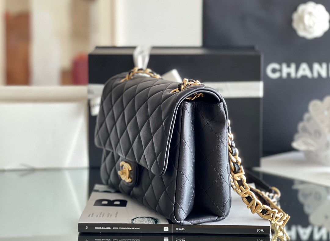 Túi Xách Chanel Classic 23S Vip Màu Đen Size 23cm