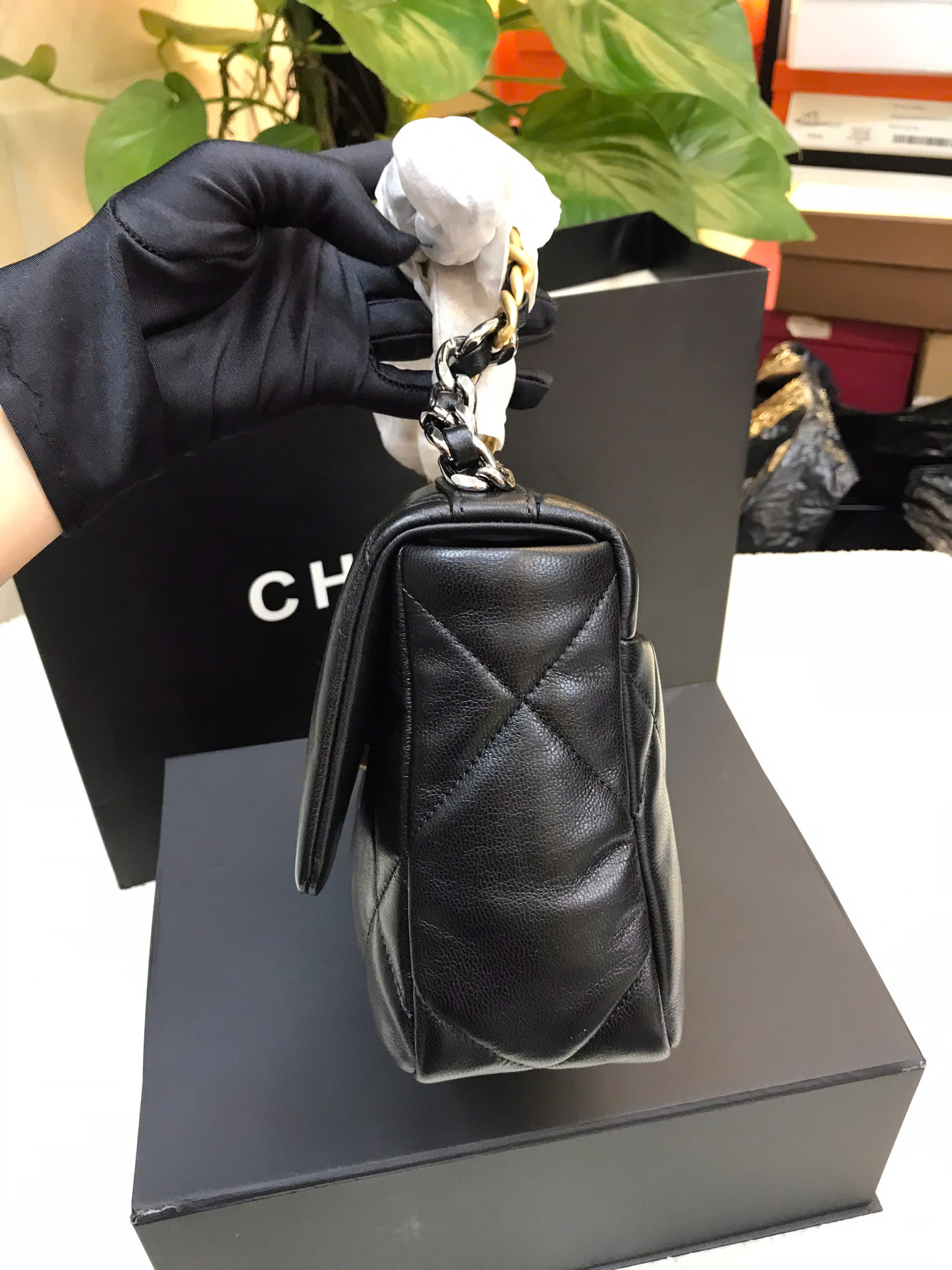 Túi Chanel 19 Black Vip Màu Đen Size 26cm