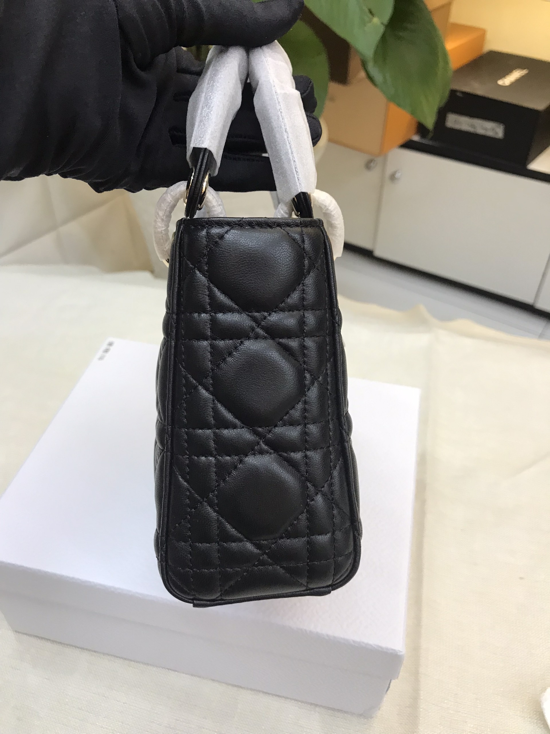 Túi Mini Lady Dior Bag VIP Màu Đen Size 17cm