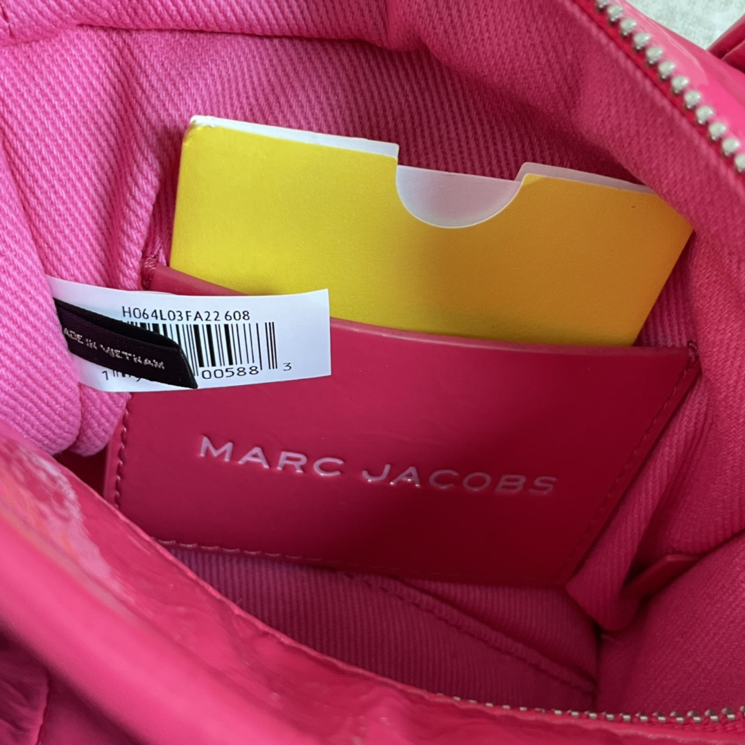 Túi Xách Marc Jacobs The Shiny Crinkle Micro Leather Tote Màu Hồng Size 18cm*14cm*9cm