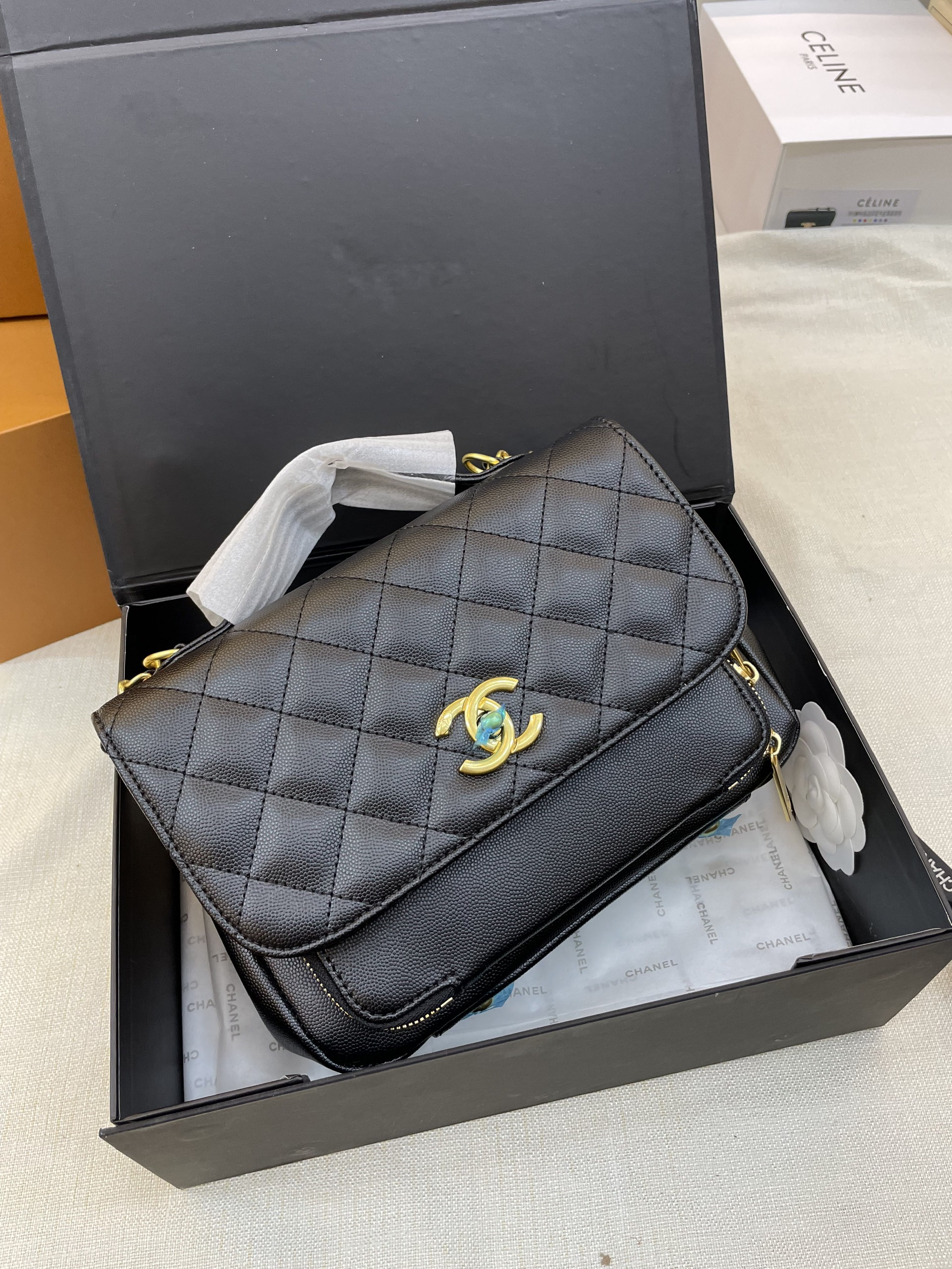Túi Xách Chanel Super Business Affinity Màu Đen Khóa Vàng Size 25cm