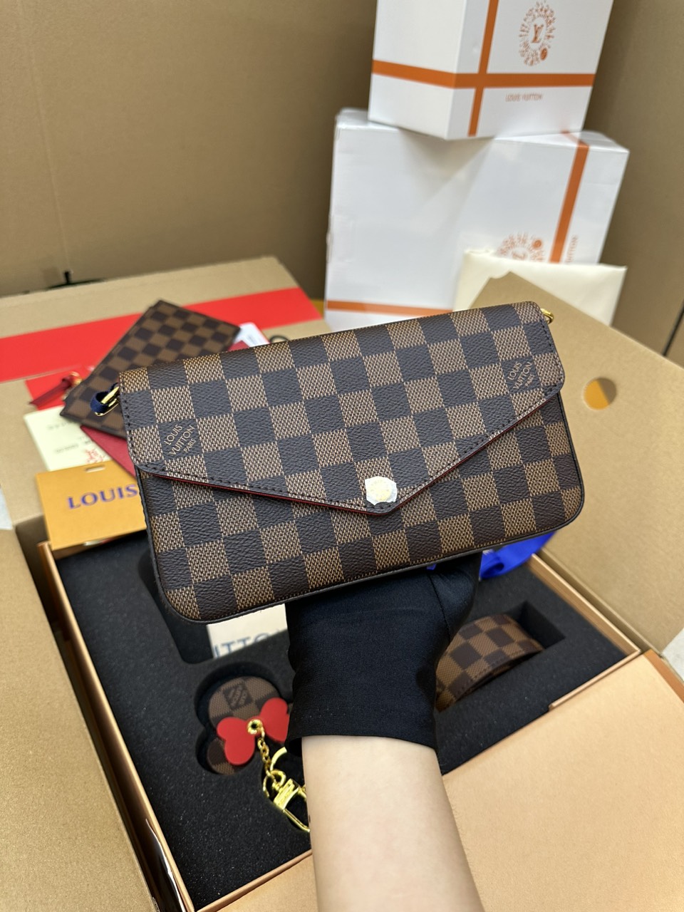 Túi Xách LV Félicie Pochette Super Màu Nâu Size 21cm Fullbox