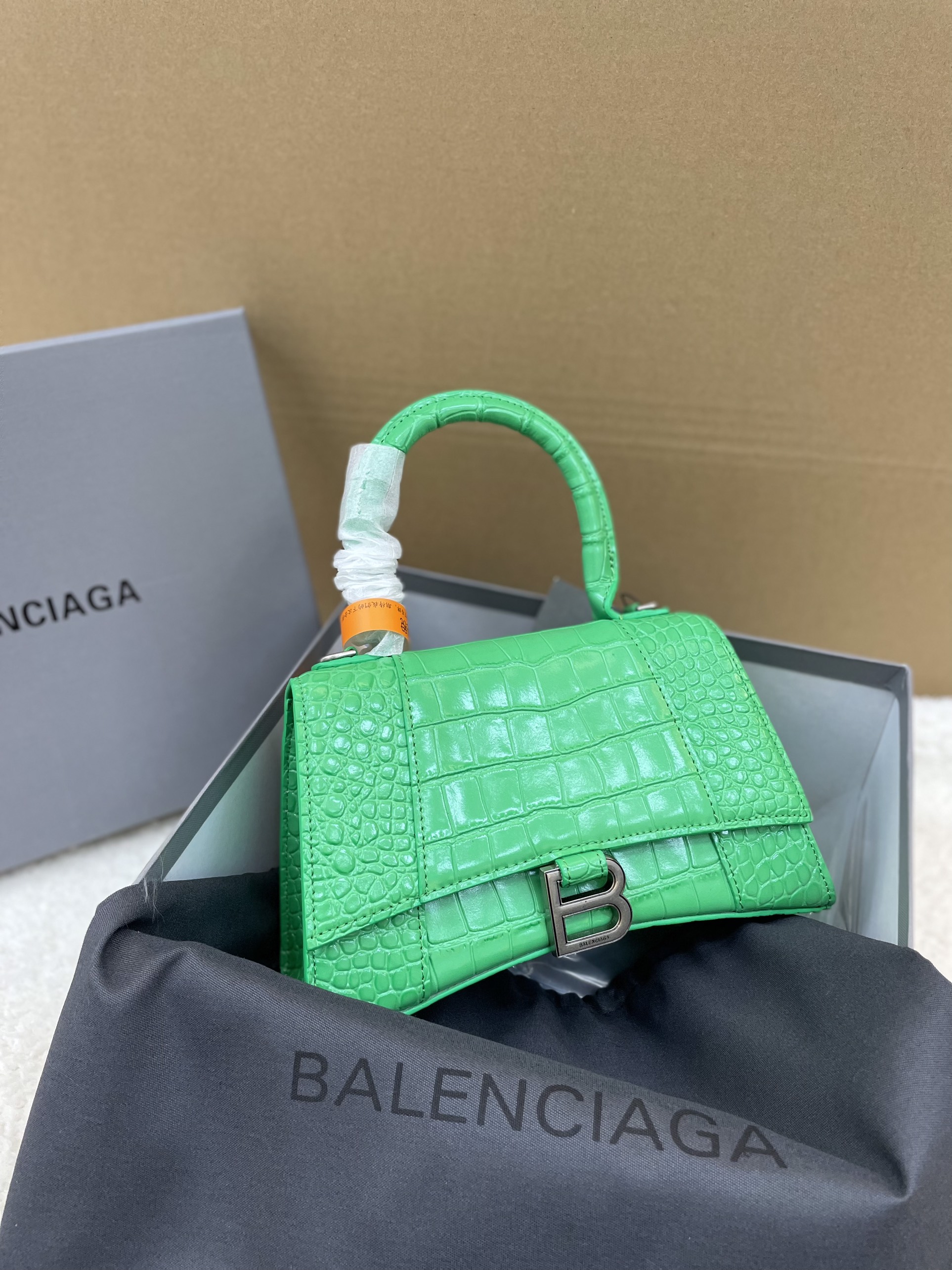 Túi Xách Balenciaga Hourglass Super Da Cá Sấu Size 25cm Màu Xanh