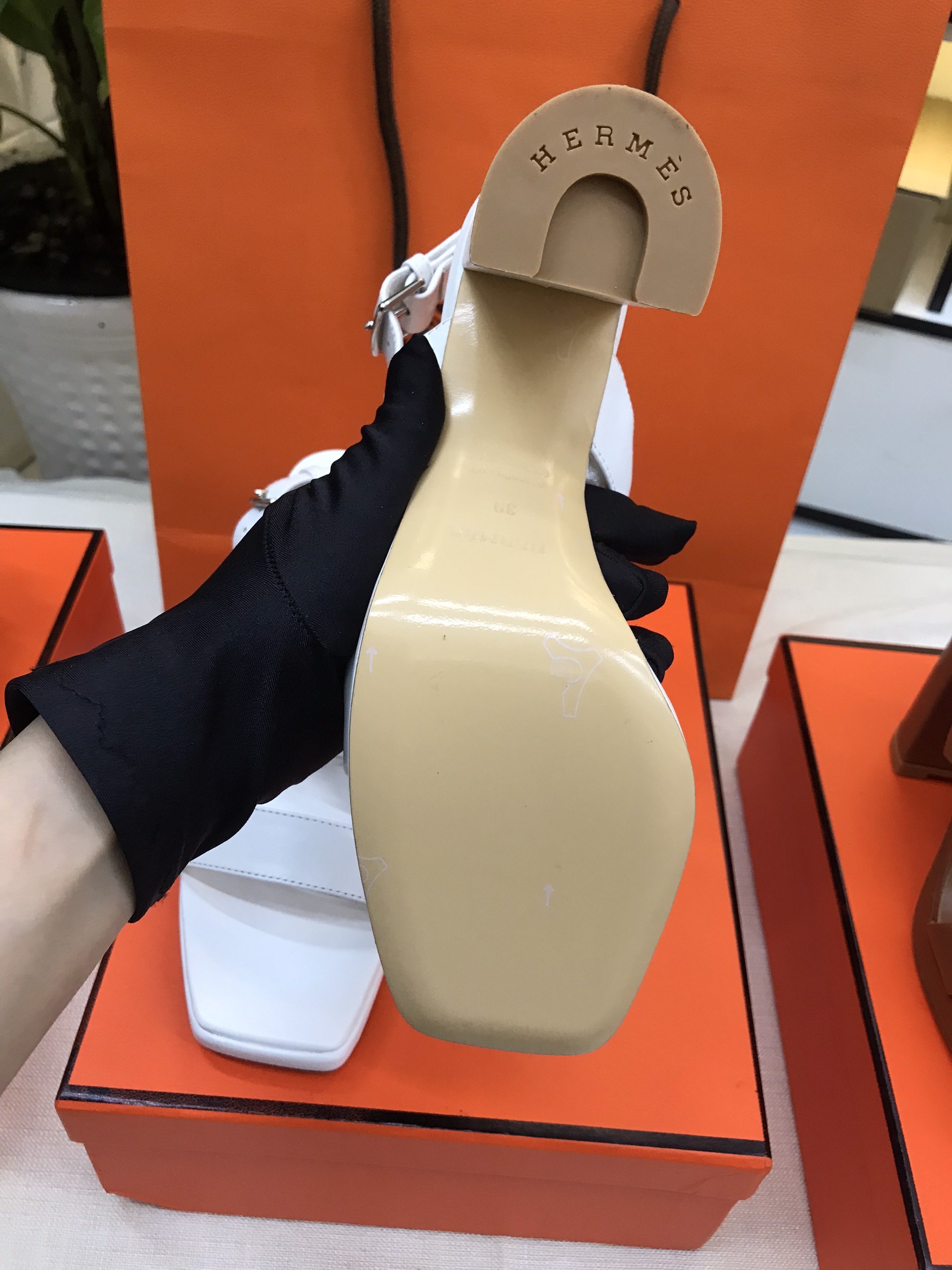 Giày Hermes Ilona 90 Sandal Siêu Cấp Màu Trắng Size 39