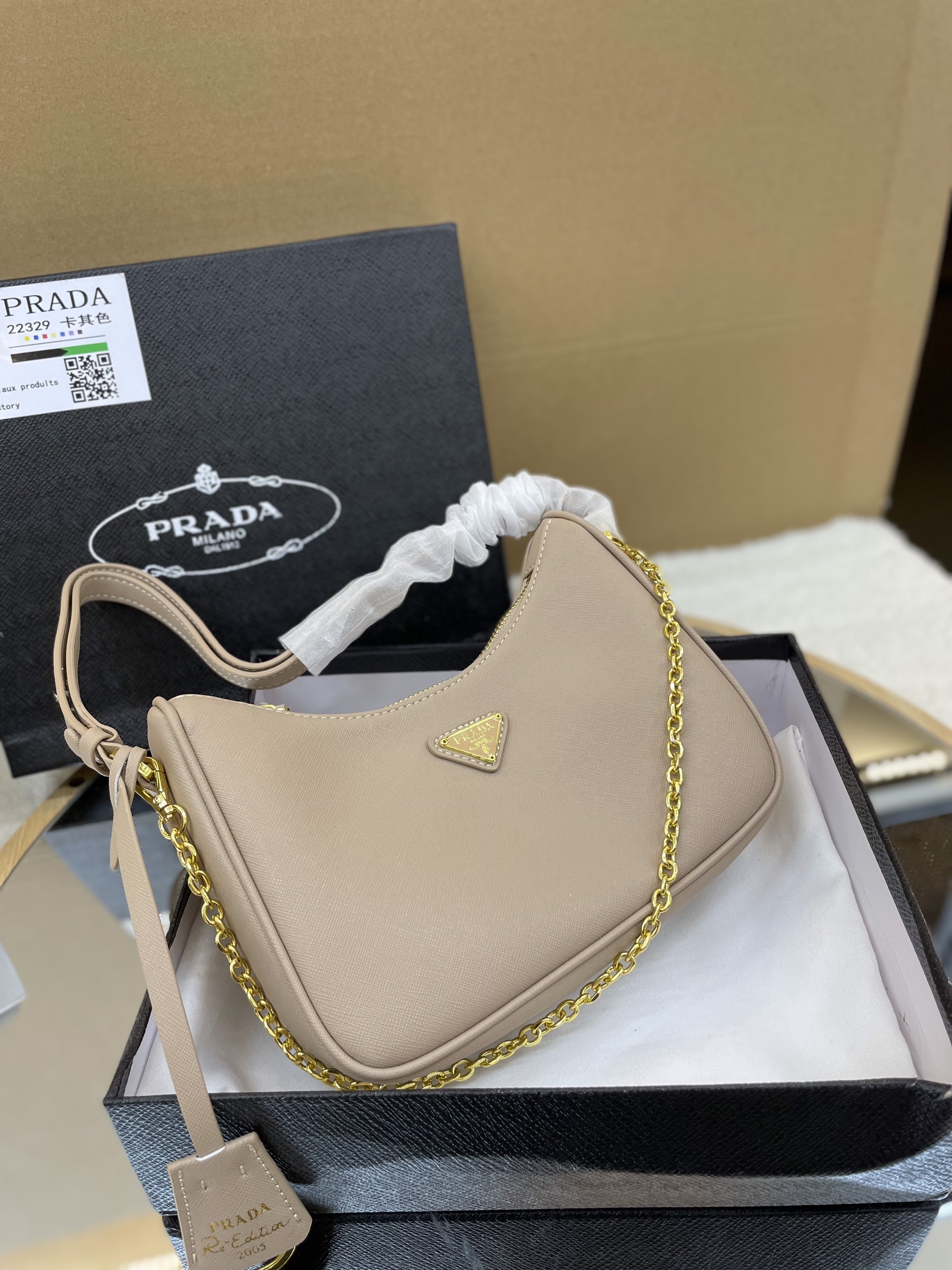 Túi Xách Prada Re Edition Super Màu Kem Size 22cm Full Box