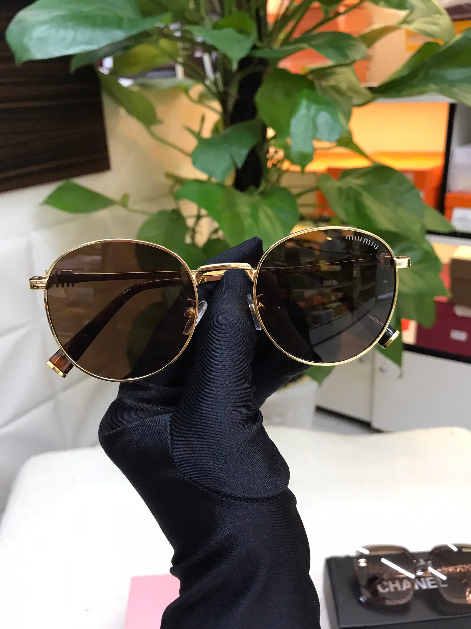 Kính MiuMiu Sunglasses Siêu Cấp Màu Vàng