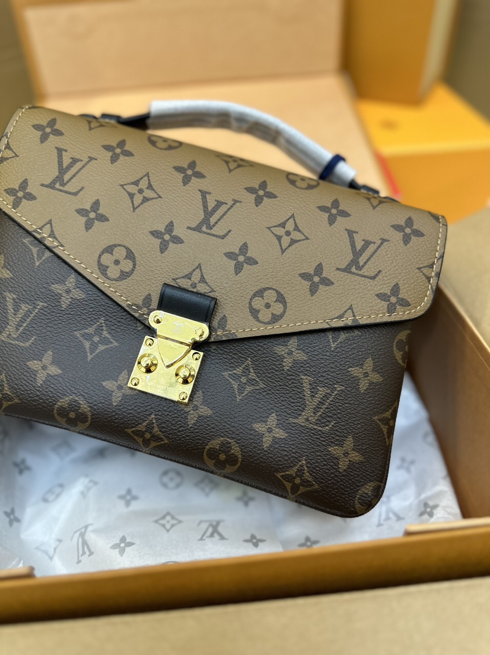 Túi Xách LV Pochette Mestis Super Size 25cm