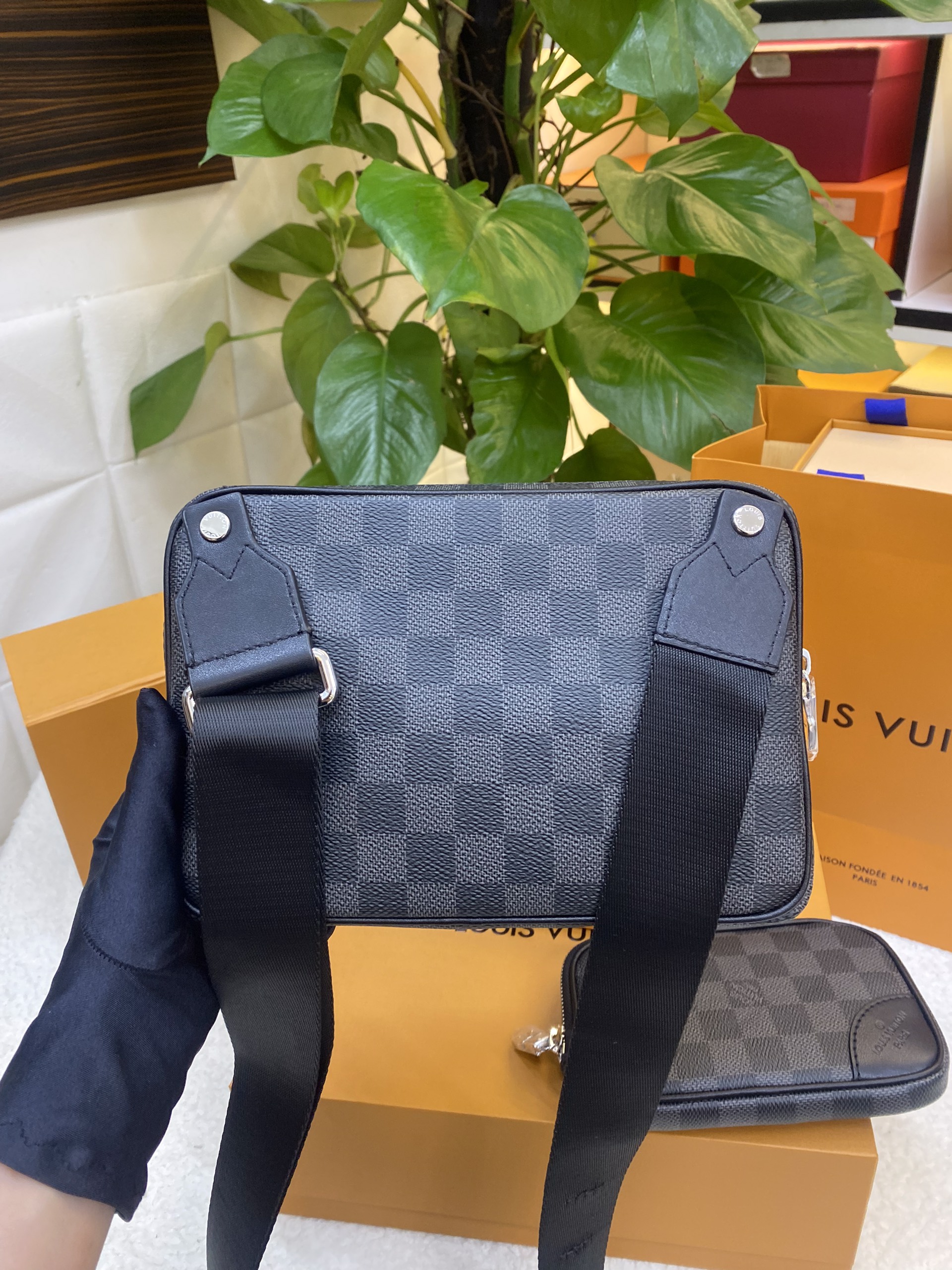 Túi LV Scott Messenger Damier Black Siêu Cấp Size 23cm N50018