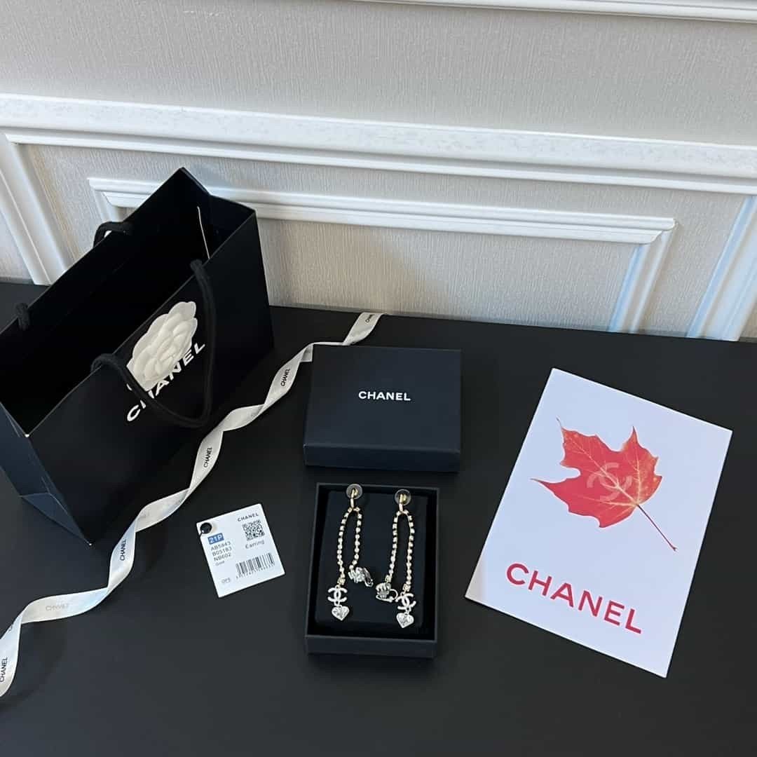 Bông Tai Chanel Kim Cương Siêu Cấp Trái Tim C2 Full Box