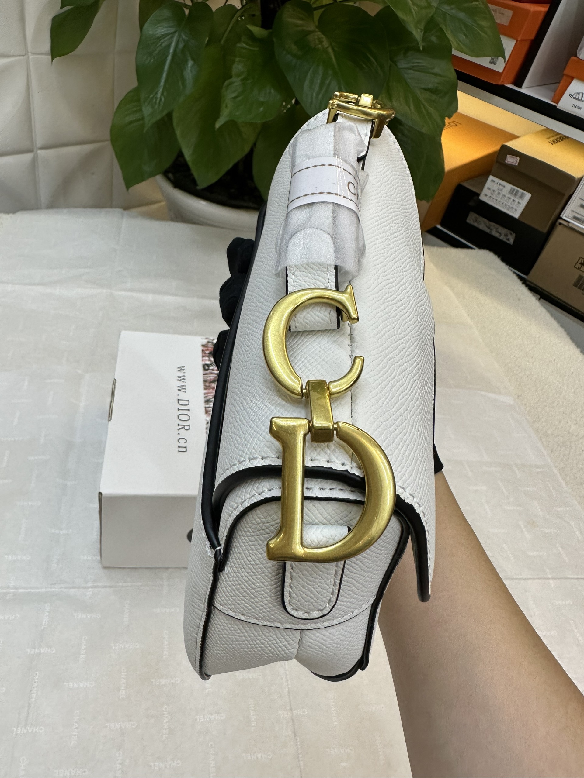 Túi Dior Mini Saddle Bag With Strap White Super Màu Trắng Size 19cm