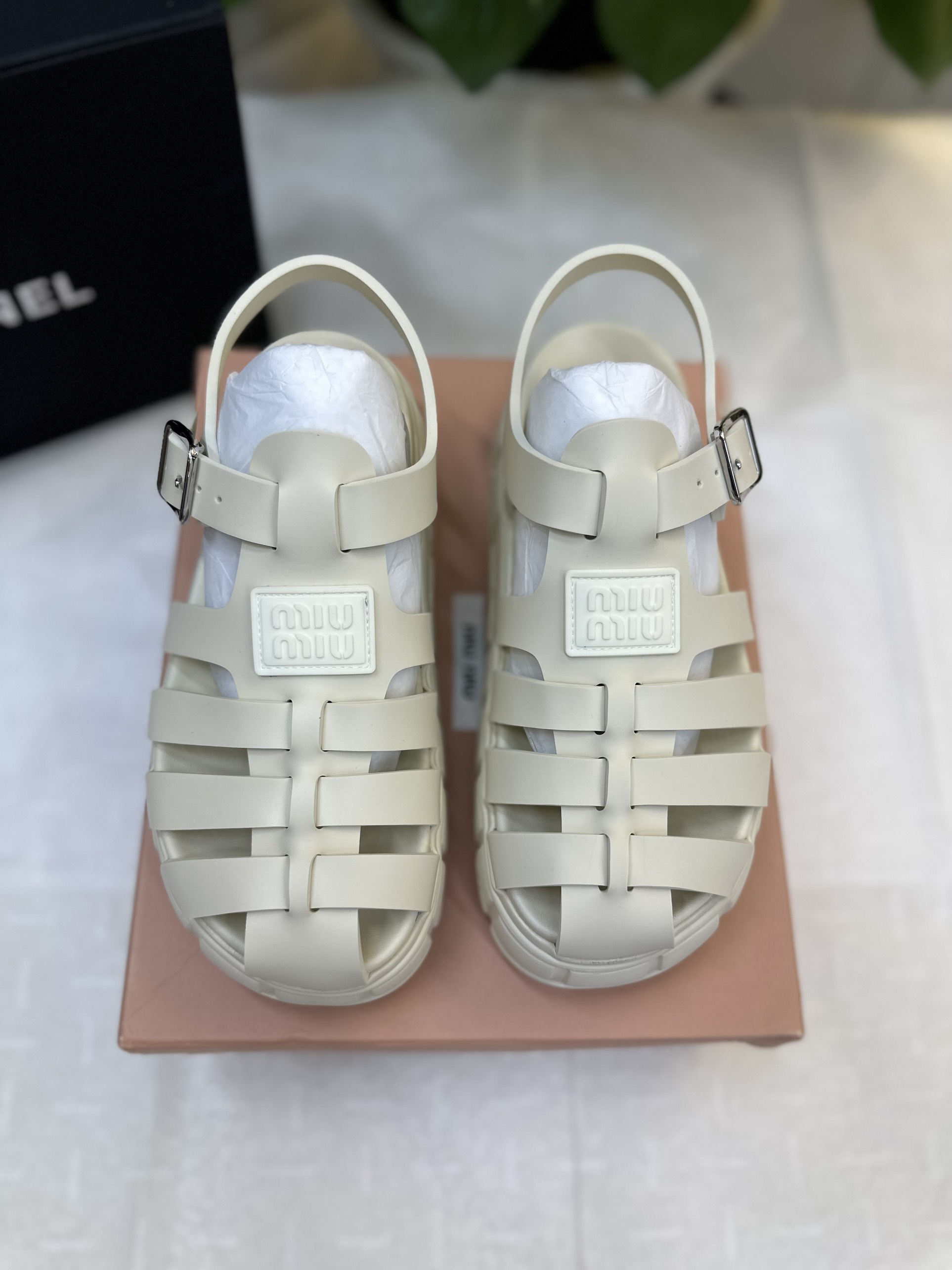 Giày MiuMiu EVA Platform Cage Sandals Siêu Cấp Màu Trắng Size 36