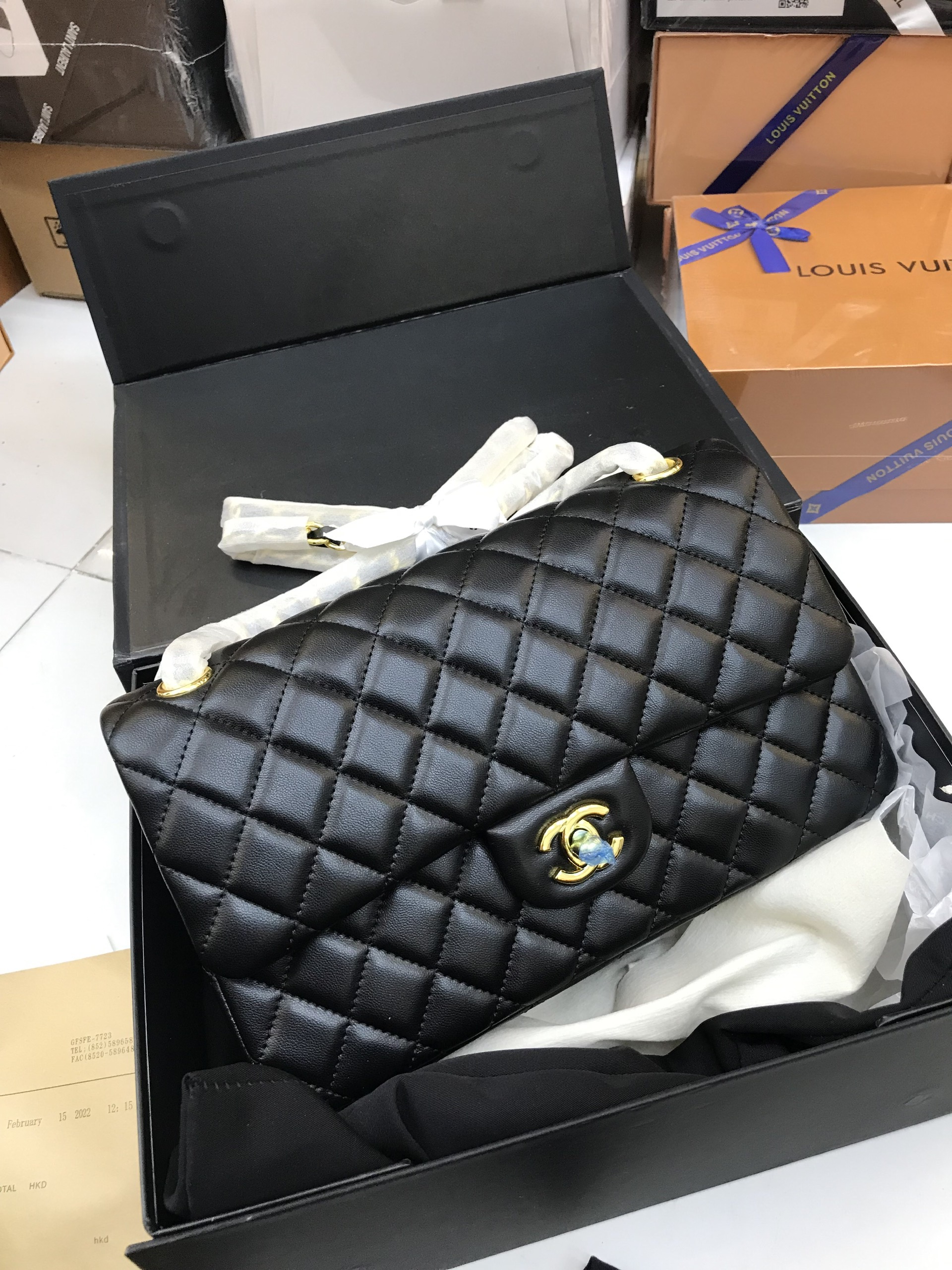 Túi Xách Chanel Classic Super Da Lì Màu Đen Khóa Vàng Size 26cm