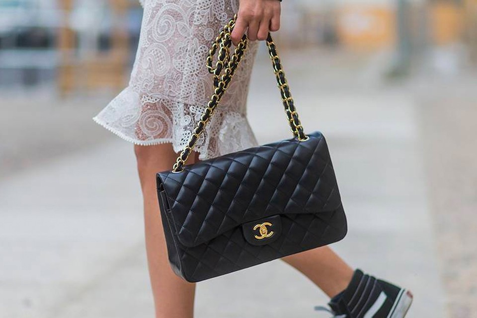 Túi Xách Chanel Super Classic Medium Flap Bag Full Hộp Size 25cm