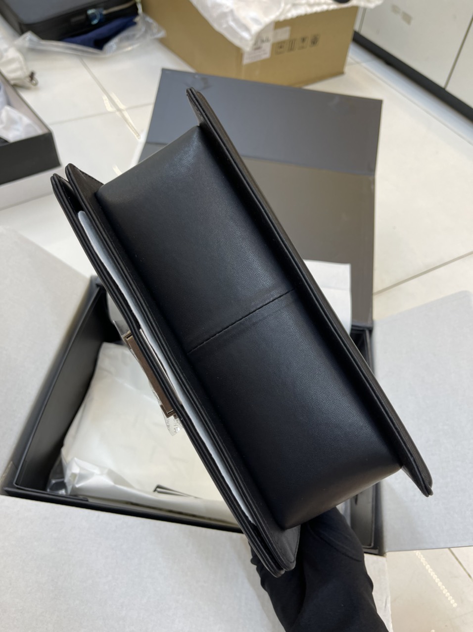Túi Xách Chanel Super Chanel Boy flap black old medium Size 25cm