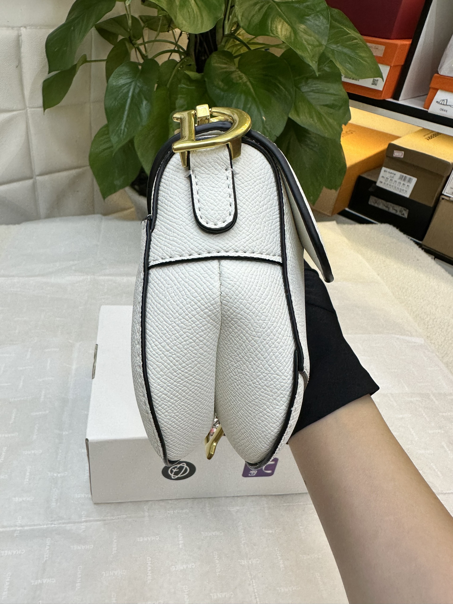 Túi Dior Mini Saddle Bag With Strap White Super Màu Trắng Size 19cm