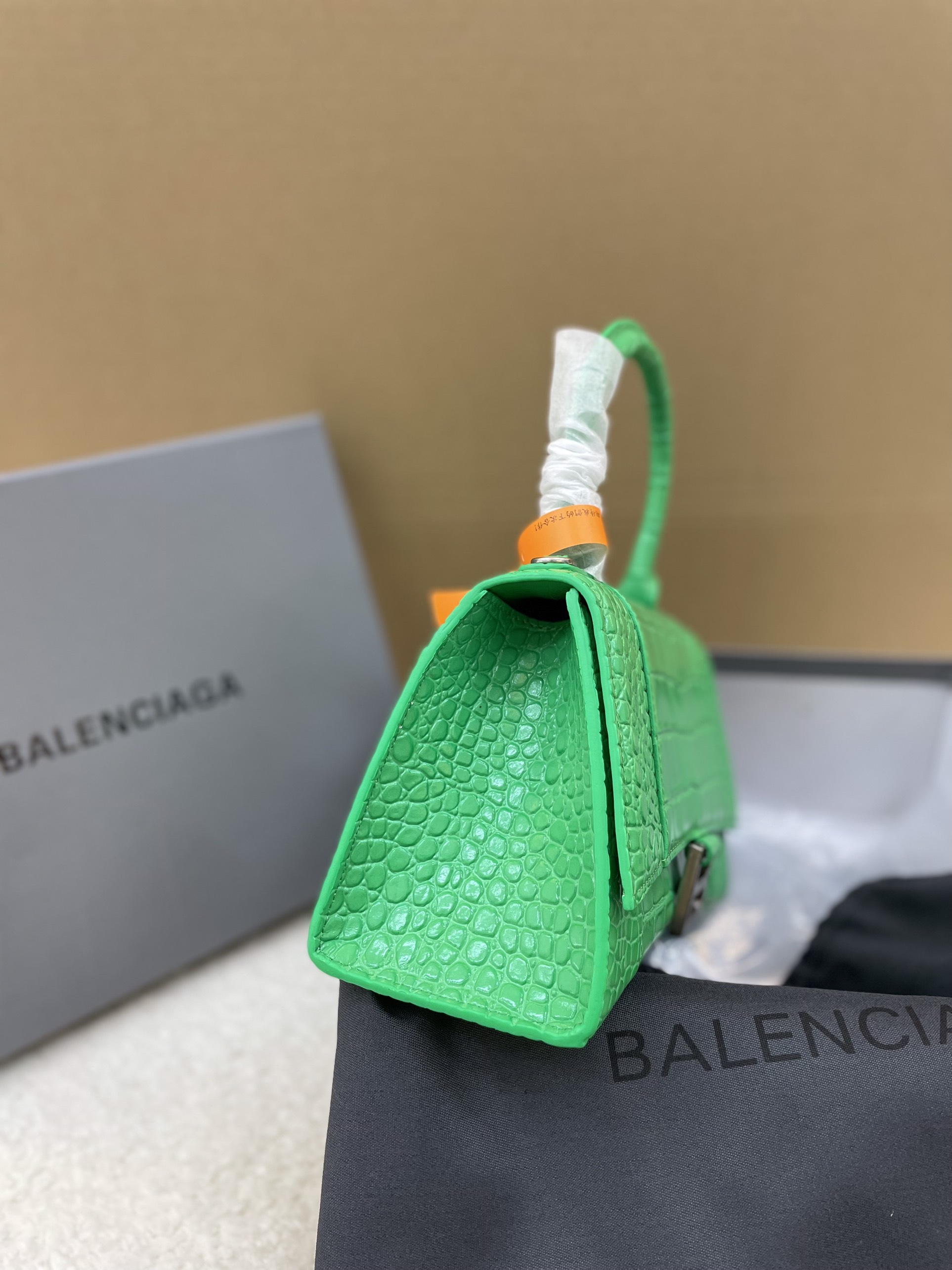 Túi Xách Balenciaga Hourglass Super Da Cá Sấu Size 25cm Màu Xanh