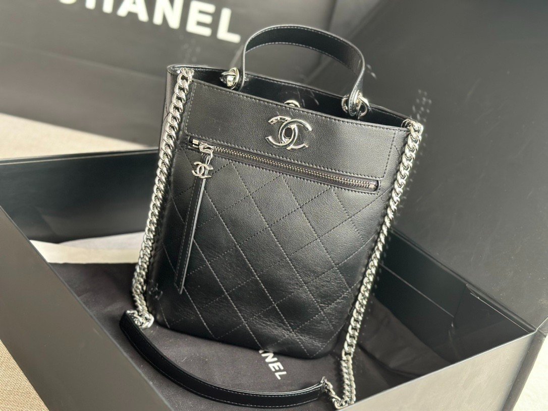 Túi Xách Chanel Handle Bucket Siêu Cấp Đen Size 24cm S0577