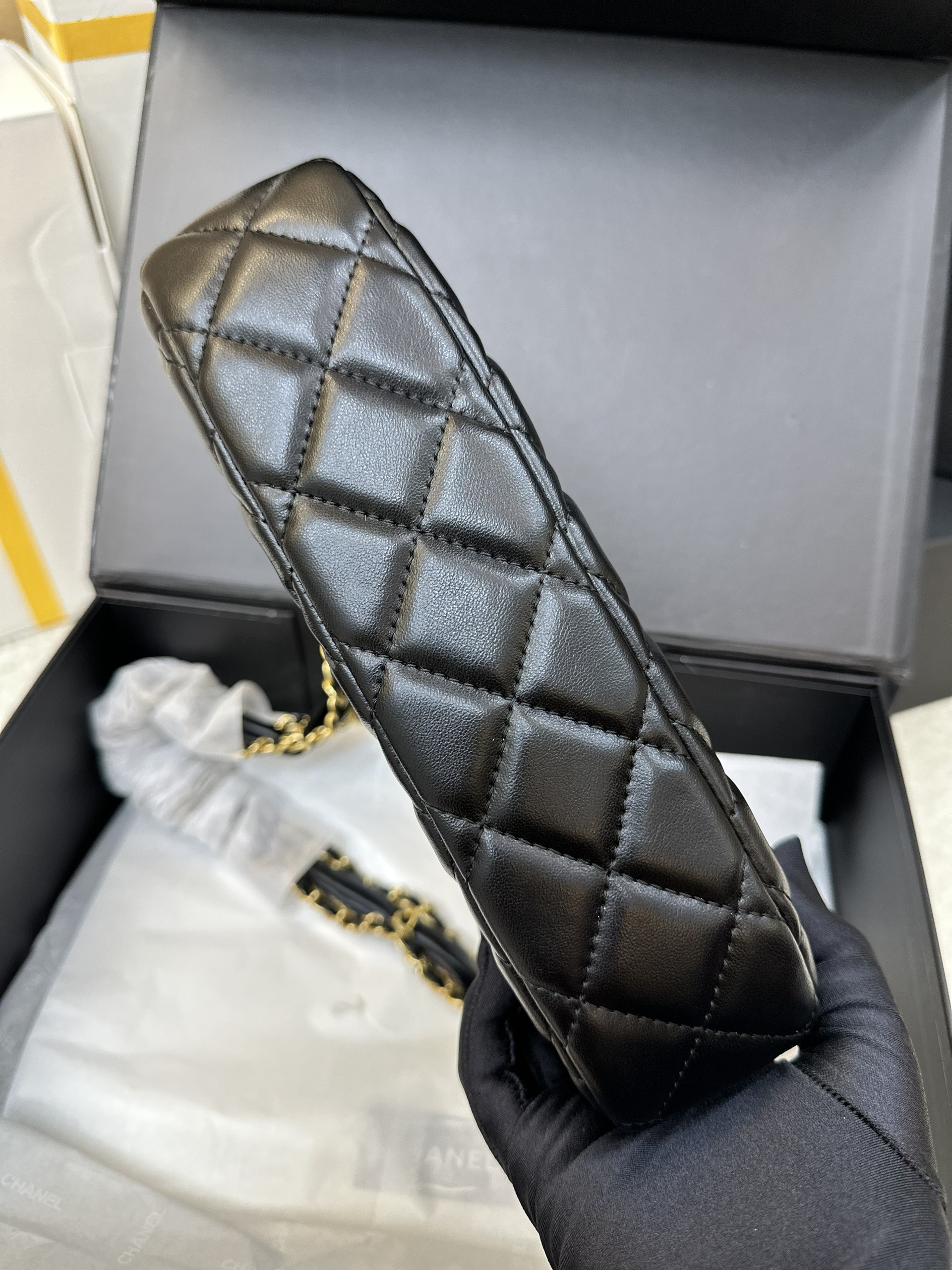 Túi Chanel 23k Màu Đen Size 26cm AS1160