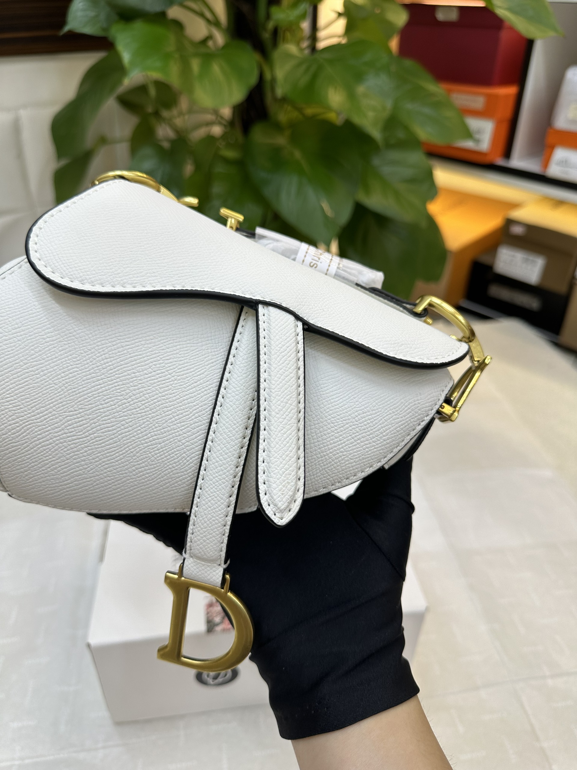 Túi Dior Mini Saddle Bag With Strap White Super Màu Trắng Size 19cm