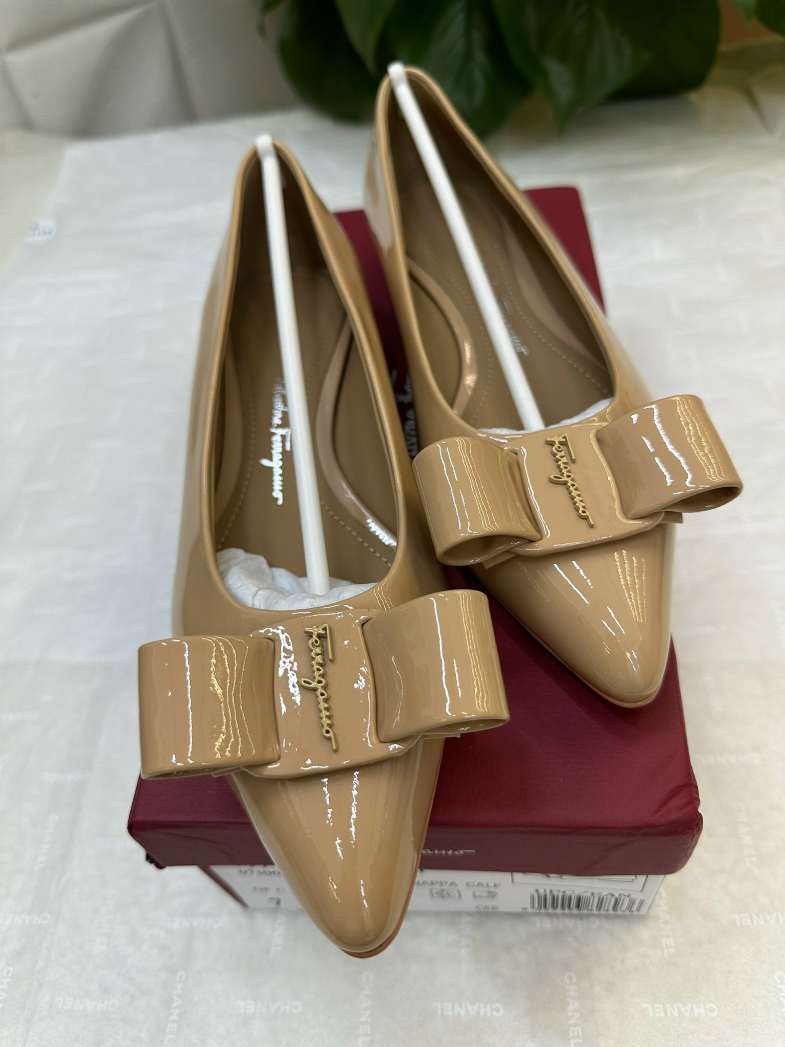 Giày Salvatore Ferragamo Siêu Cấp Màu Nude Heels 1cm Size 37