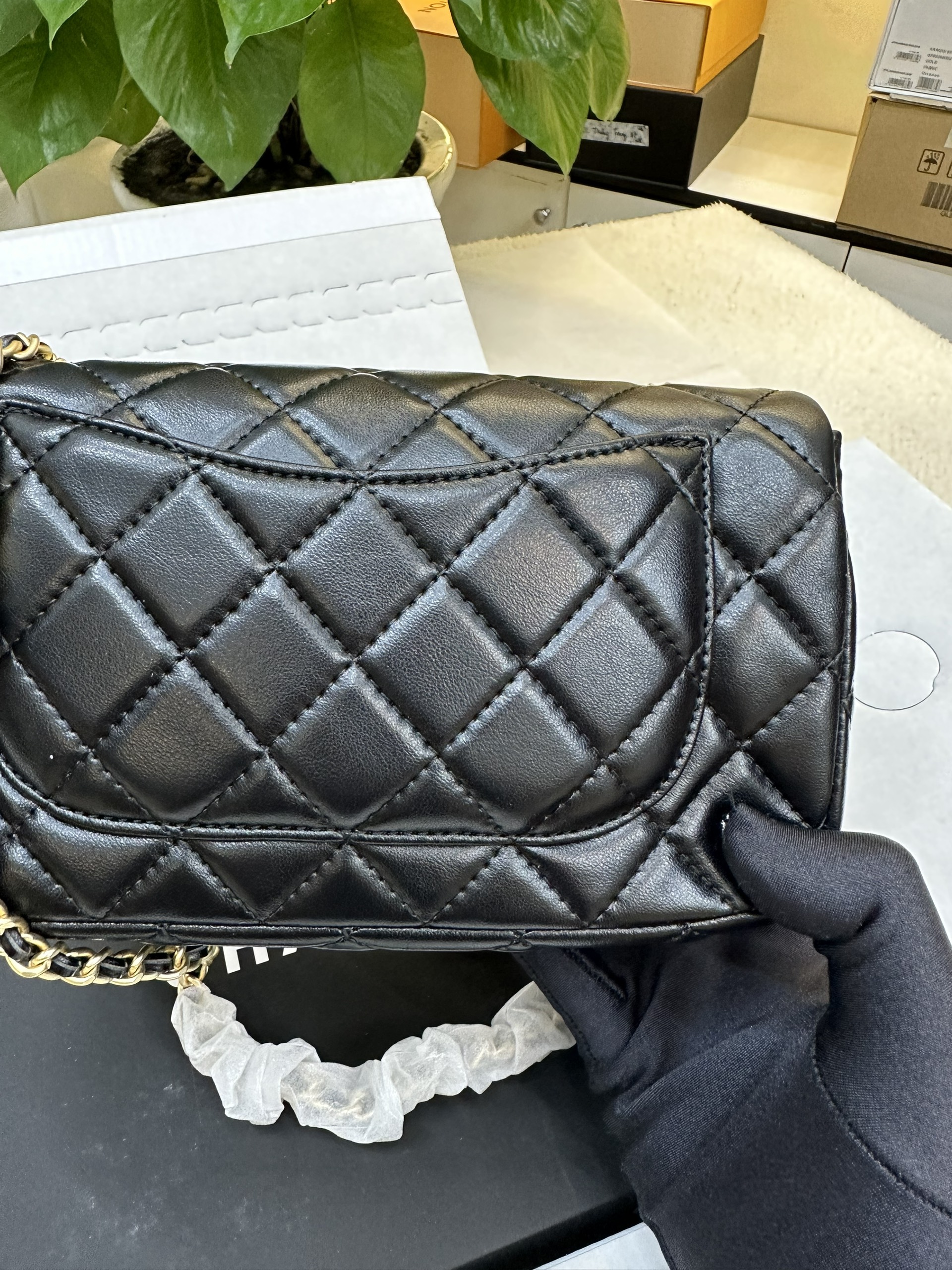 Túi Chanel Square Pearl Crush Super Màu Đen Size 20cm