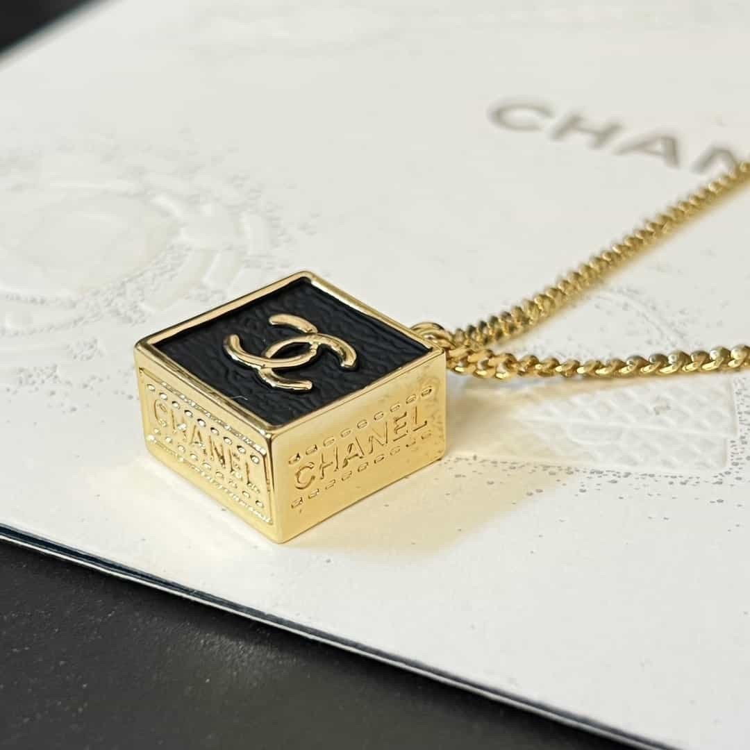 Vòng Cổ Chanel Double C Siêu Cấp Hình Vuông Full Box