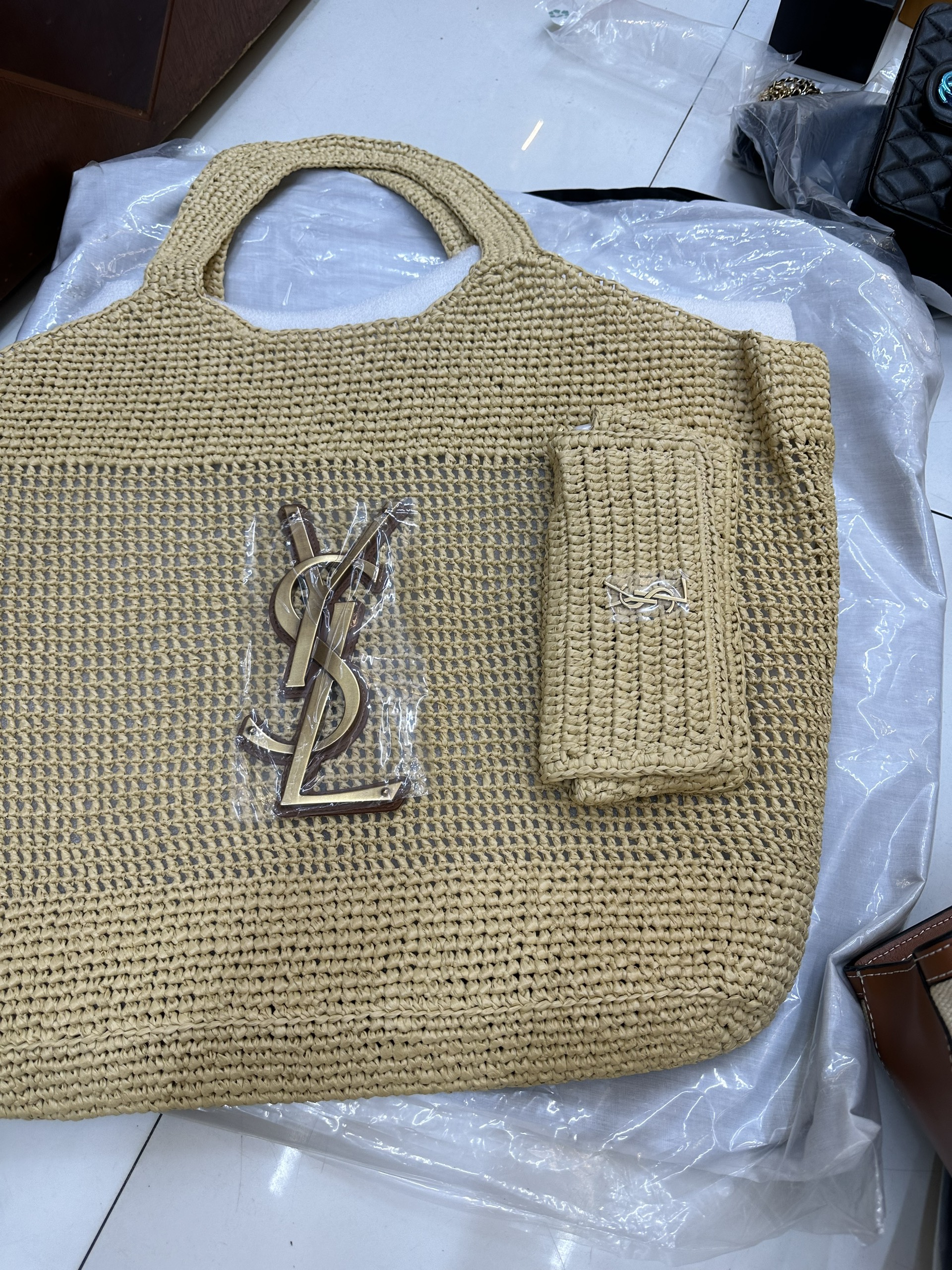 Túi YSL Icare In Raffia Vip Màu Vàng Size 58cm