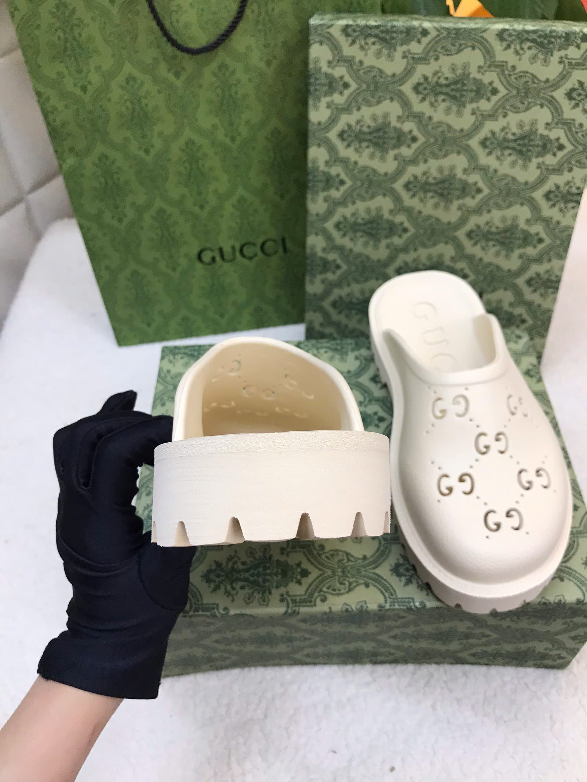 Giày/Dép Gucci Slip-On Sandal Siêu Cấp Màu Trắng Size 37