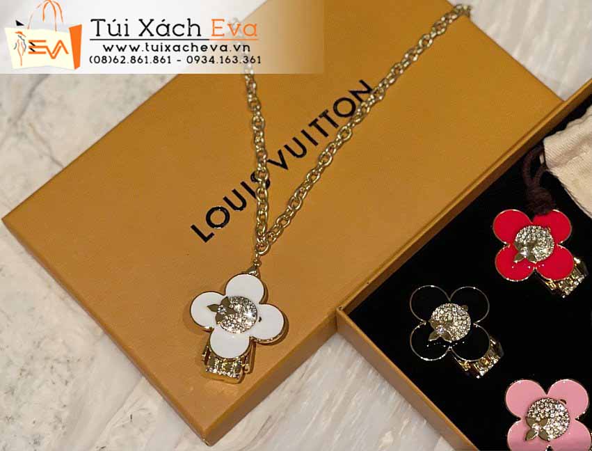 Dây Chuyền LV Vivienne Siêu Cấp Màu Vàng Đẹp.