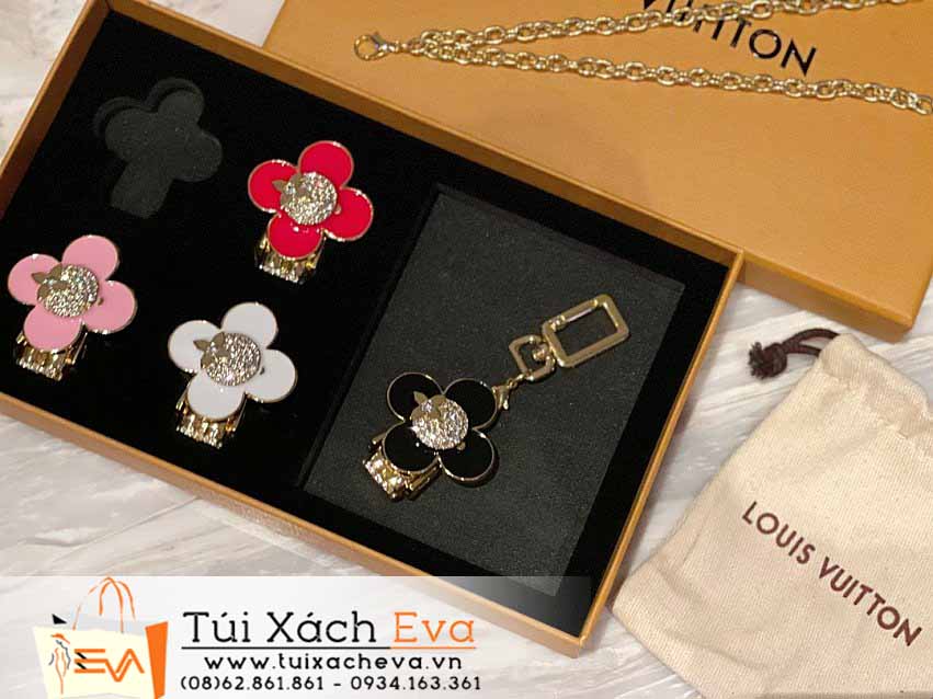 Dây Chuyền LV Vivienne Siêu Cấp Màu Vàng Đẹp.