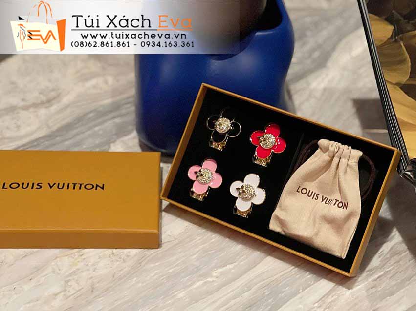 Dây Chuyền LV Vivienne Siêu Cấp Màu Vàng Đẹp.