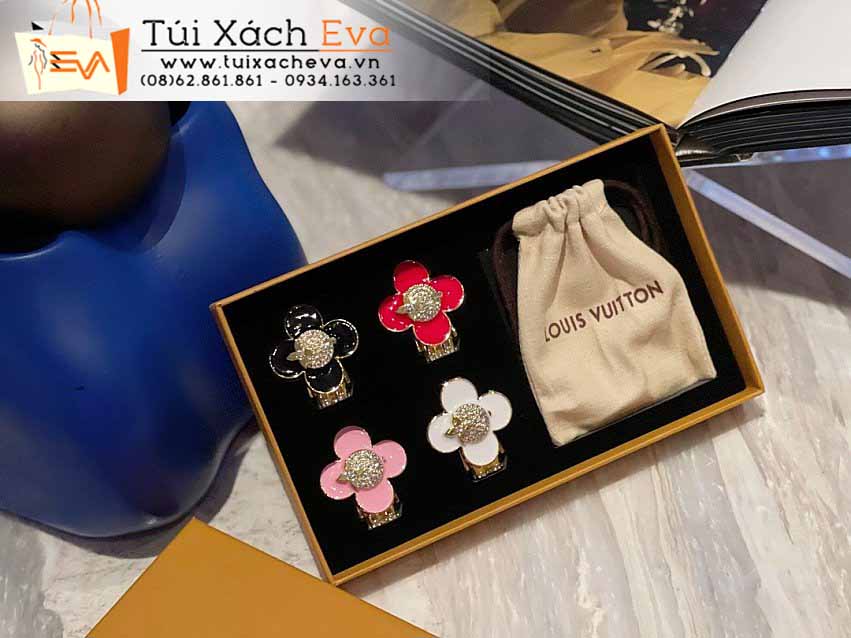 Dây Chuyền LV Vivienne Siêu Cấp Màu Vàng Đẹp.