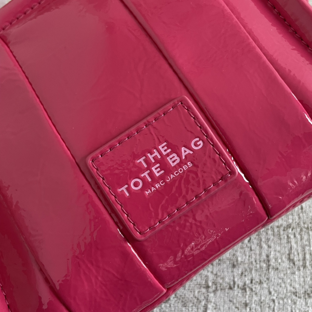 Túi Xách Marc Jacobs The Shiny Crinkle Micro Leather Tote Màu Hồng Size 18cm*14cm*9cm