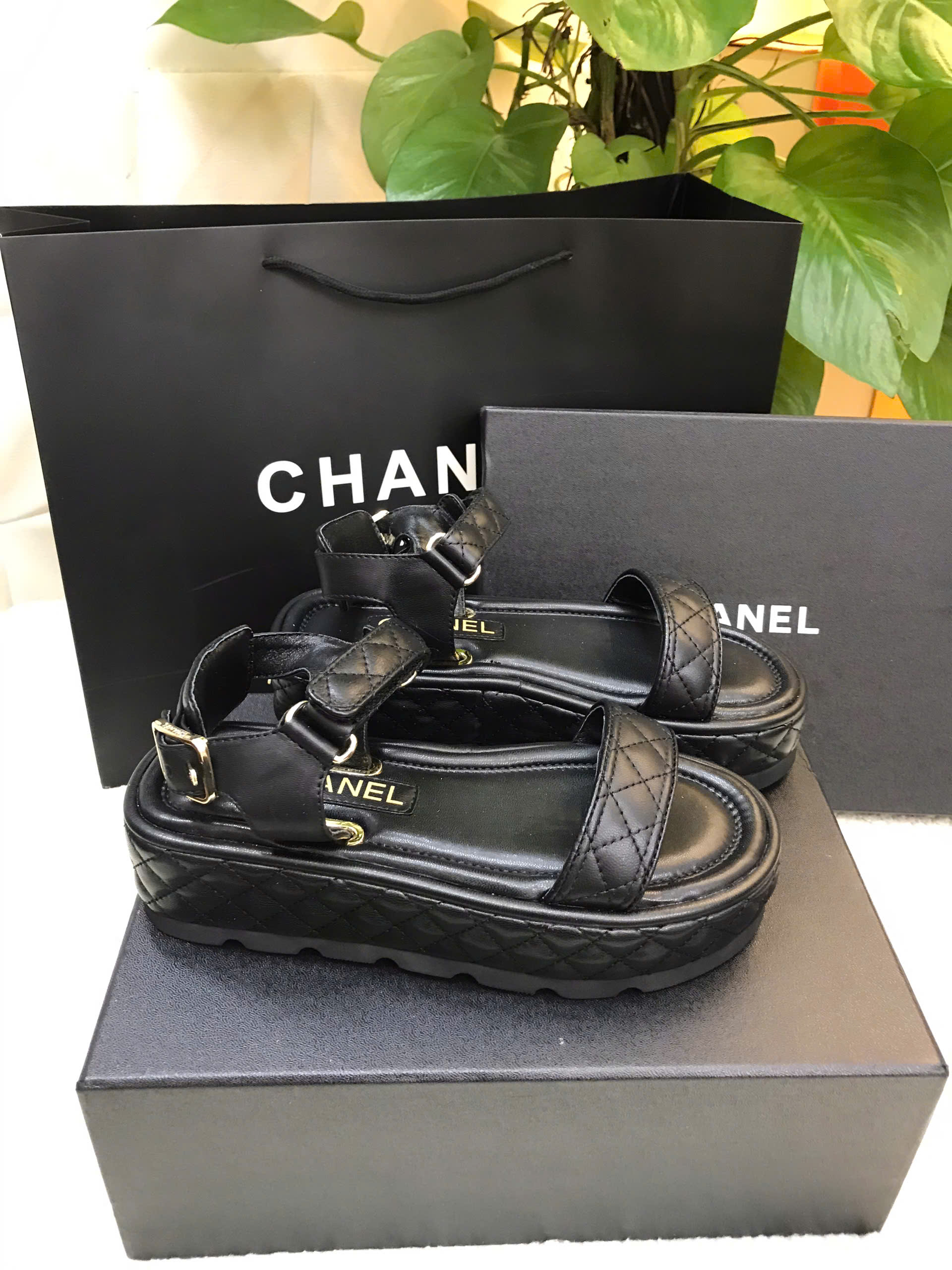 Giày Chanel Black Suede Sandals Siêu Cấp Màu Đen Size 37