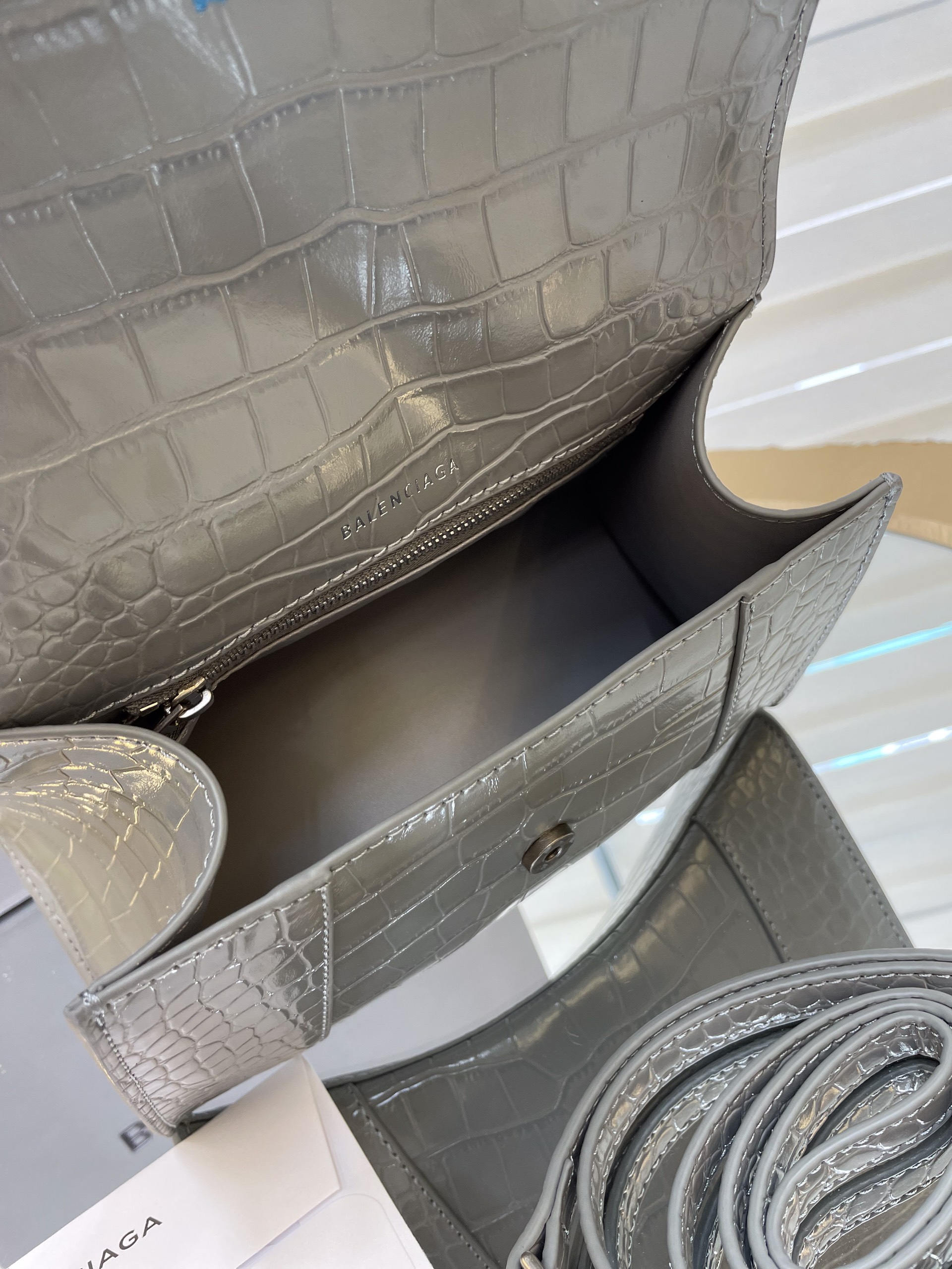 Túi Xách Balenciaga Hourglass Super Da Cá Sấu Size 25cm Màu Xám