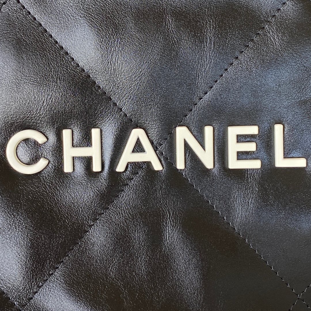 Túi Xách Chanel 22 Khóa Vàng Siêu Cấp Da Đen Size 37cm AS3260