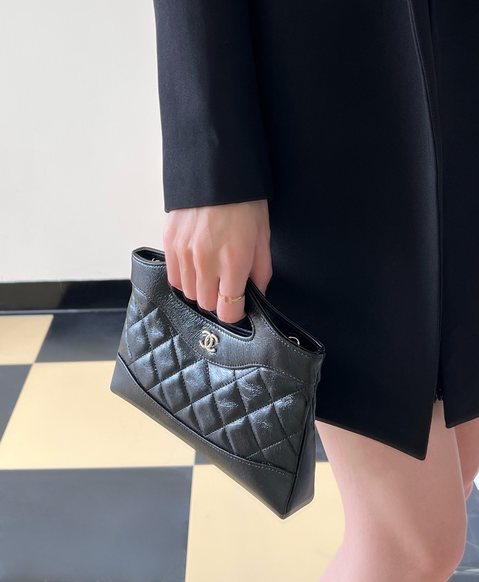 Túi Chanel 24C 31 Mini Nano Bag Super Màu Đen Size 21cm