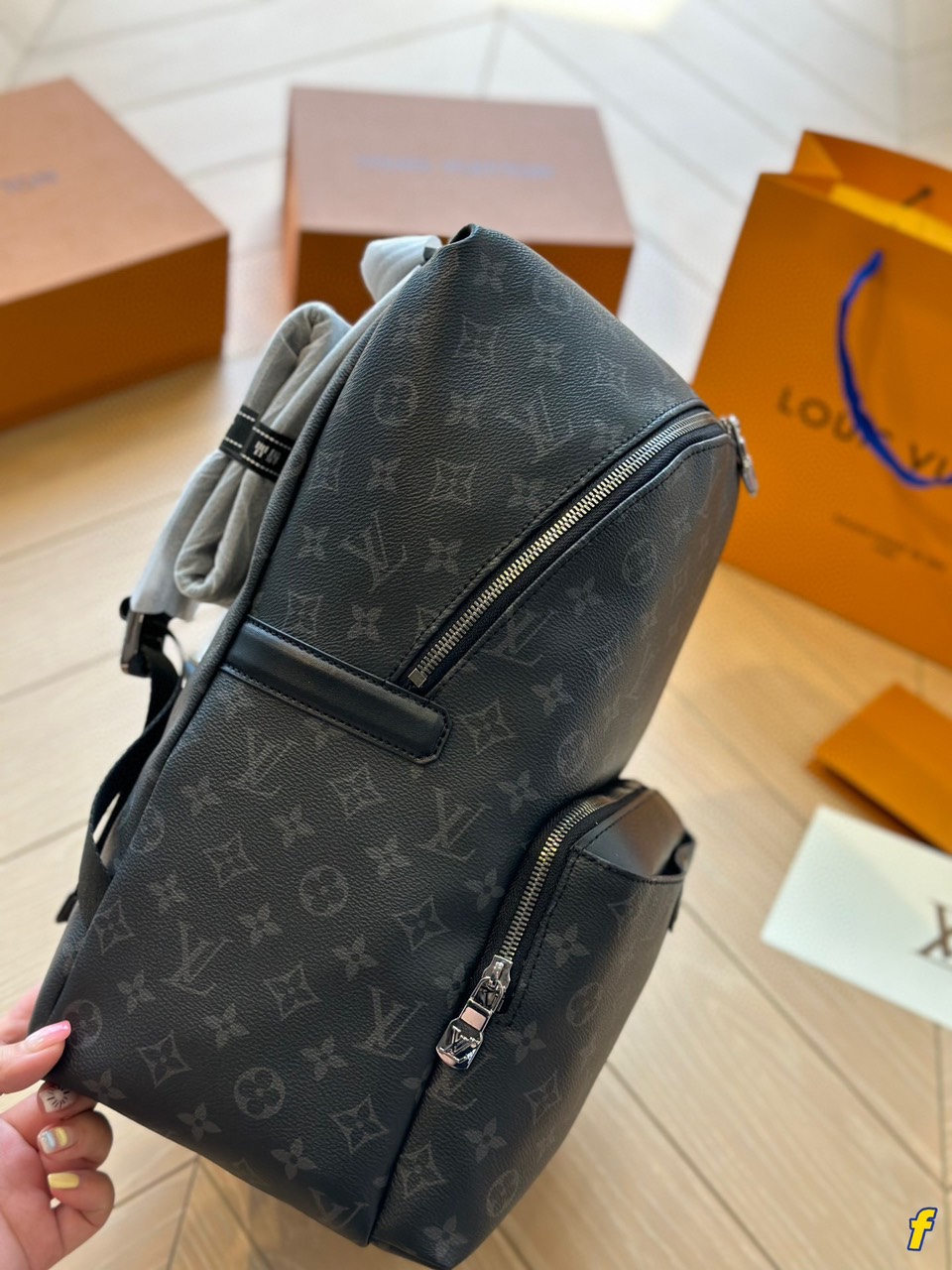 Balo Louis Vuitton Da Bò Super Cổ Điển Size 40cm