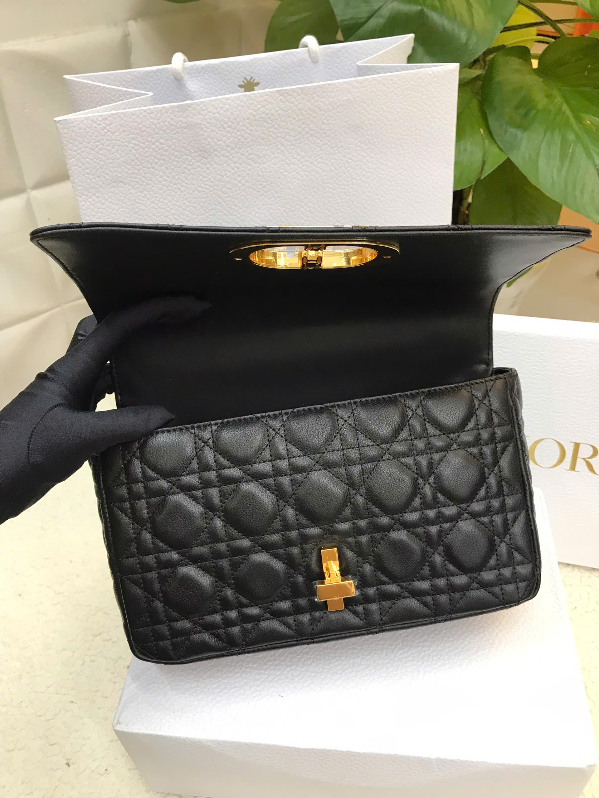 Túi Medium Dior Caro Bag Vip Màu Đen Size 25.5cm