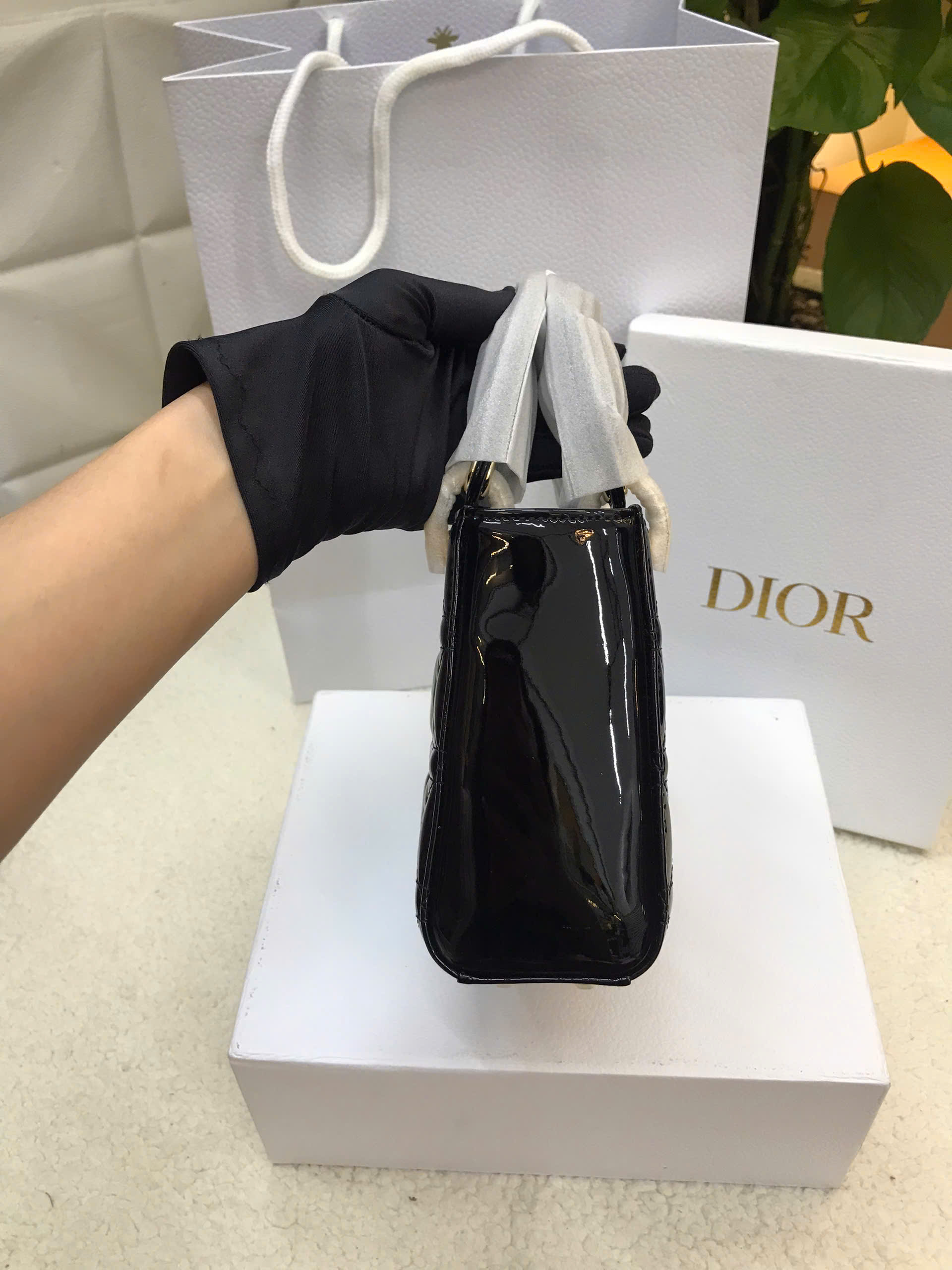 Túi Mini Lady Dior Bag Black Patent Cannage Calfskin Vip Màu Đen Size 17cm