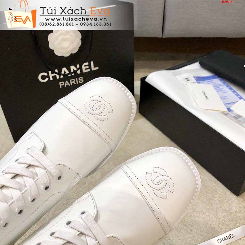 Giày Boot Chanel Siêu Cấp Màu Trắng Chữ C Đẹp.