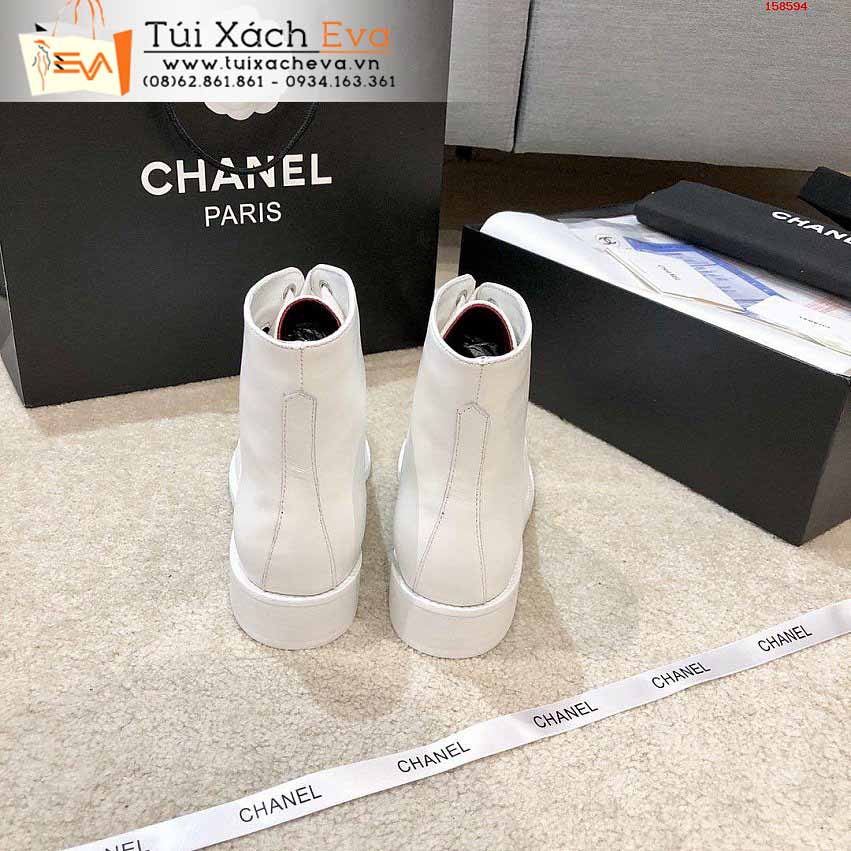 Giày Boot Chanel Siêu Cấp Màu Trắng Chữ C Đẹp.