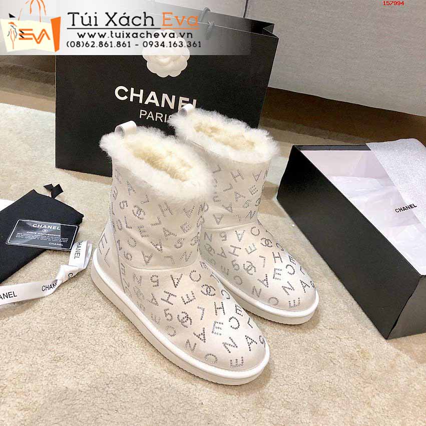 Giày Boot Chanel Siêu Cấp Màu Trắng Chữ Đẹp.