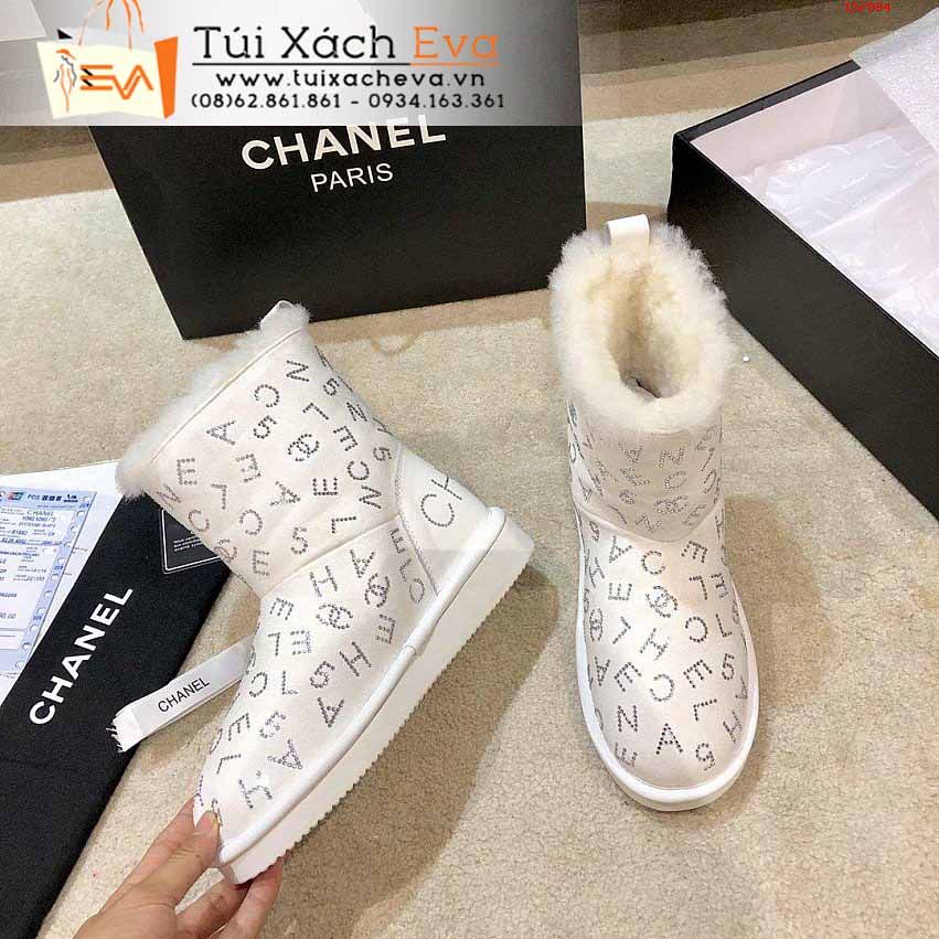 Giày Boot Chanel Siêu Cấp Màu Trắng Chữ Đẹp.