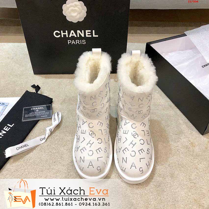 Giày Boot Chanel Siêu Cấp Màu Trắng Chữ Đẹp.