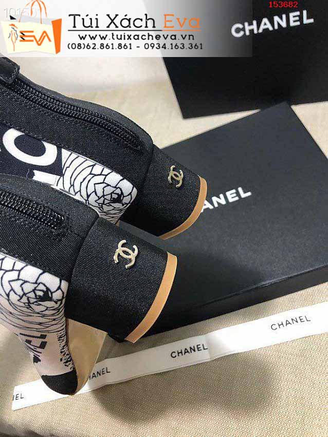 Giày Boot Chanel Siêu Cấp Màu Trắng Đẹp.