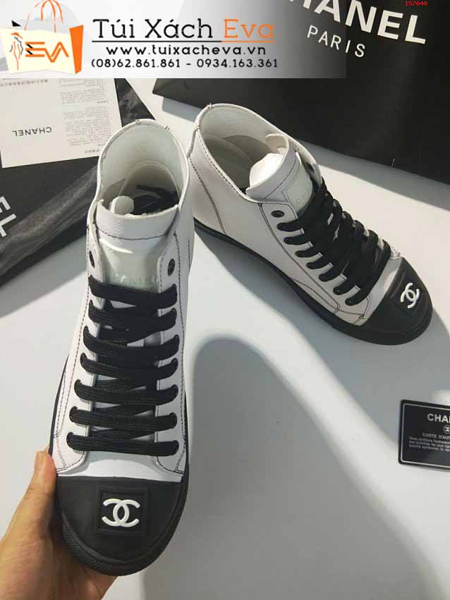 Giày Chanel Siêu Cấp Màu Trắng Phối Đen Chữ C Đẹp.